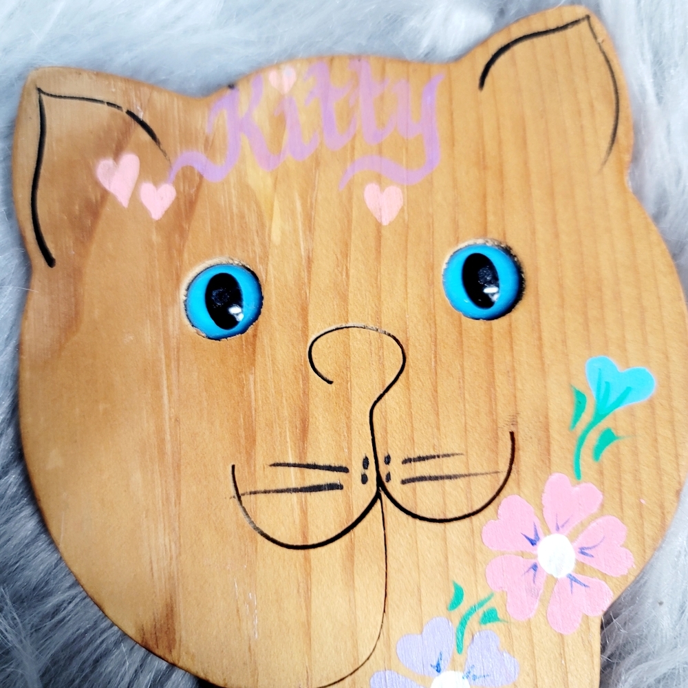 Kitty hand mirror
